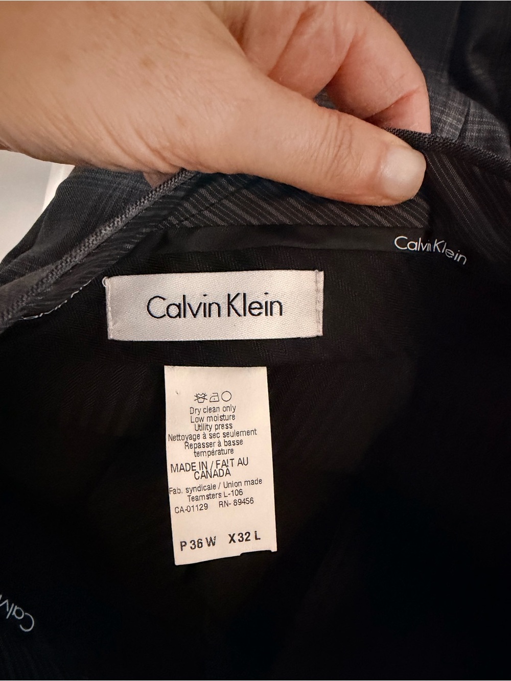 Calvin Klein Gray Windowpane Sport Coat - Picture 4 of 4